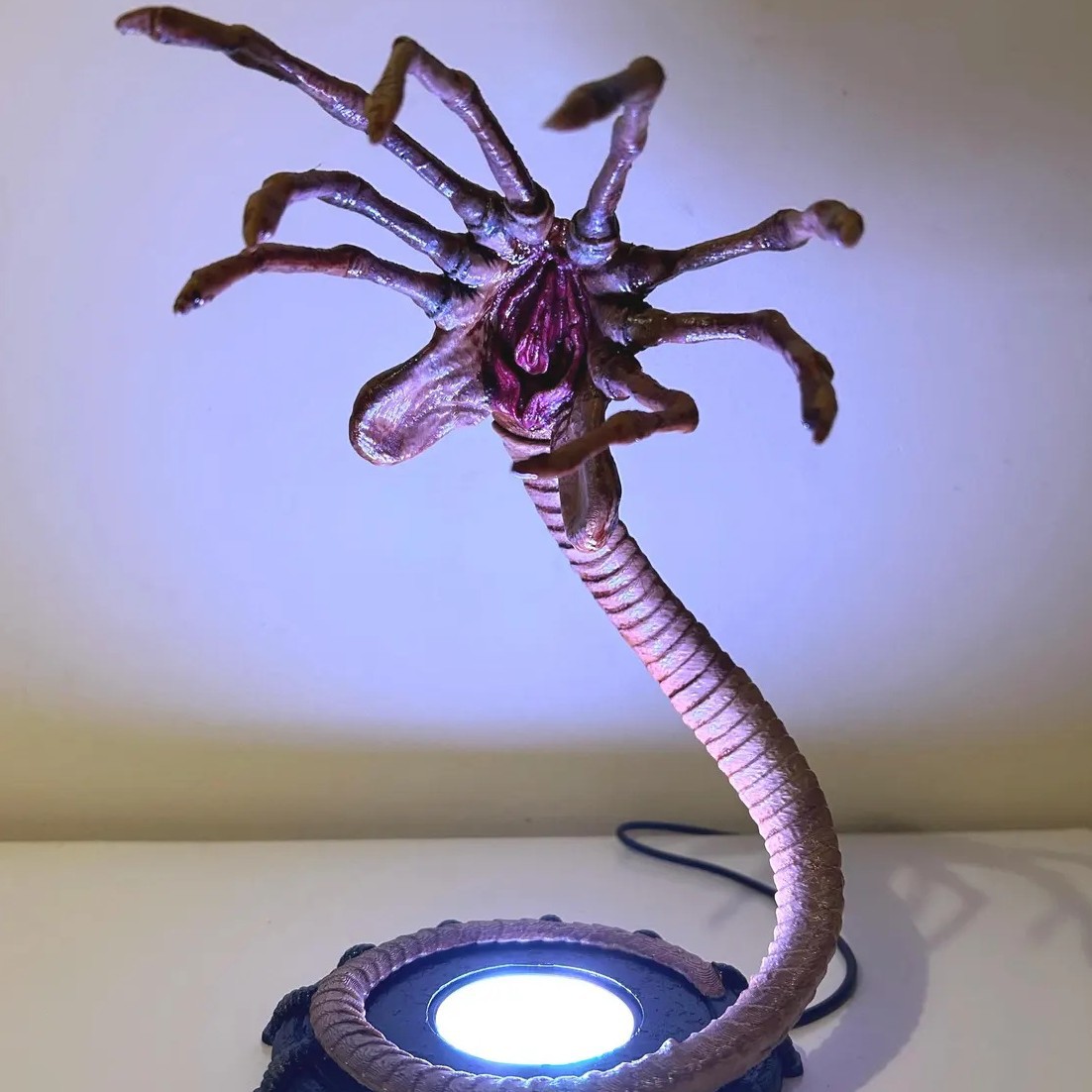 Lighting Decoration Ideas - Luminária Alien Facehugger, Decoração de Abóbora